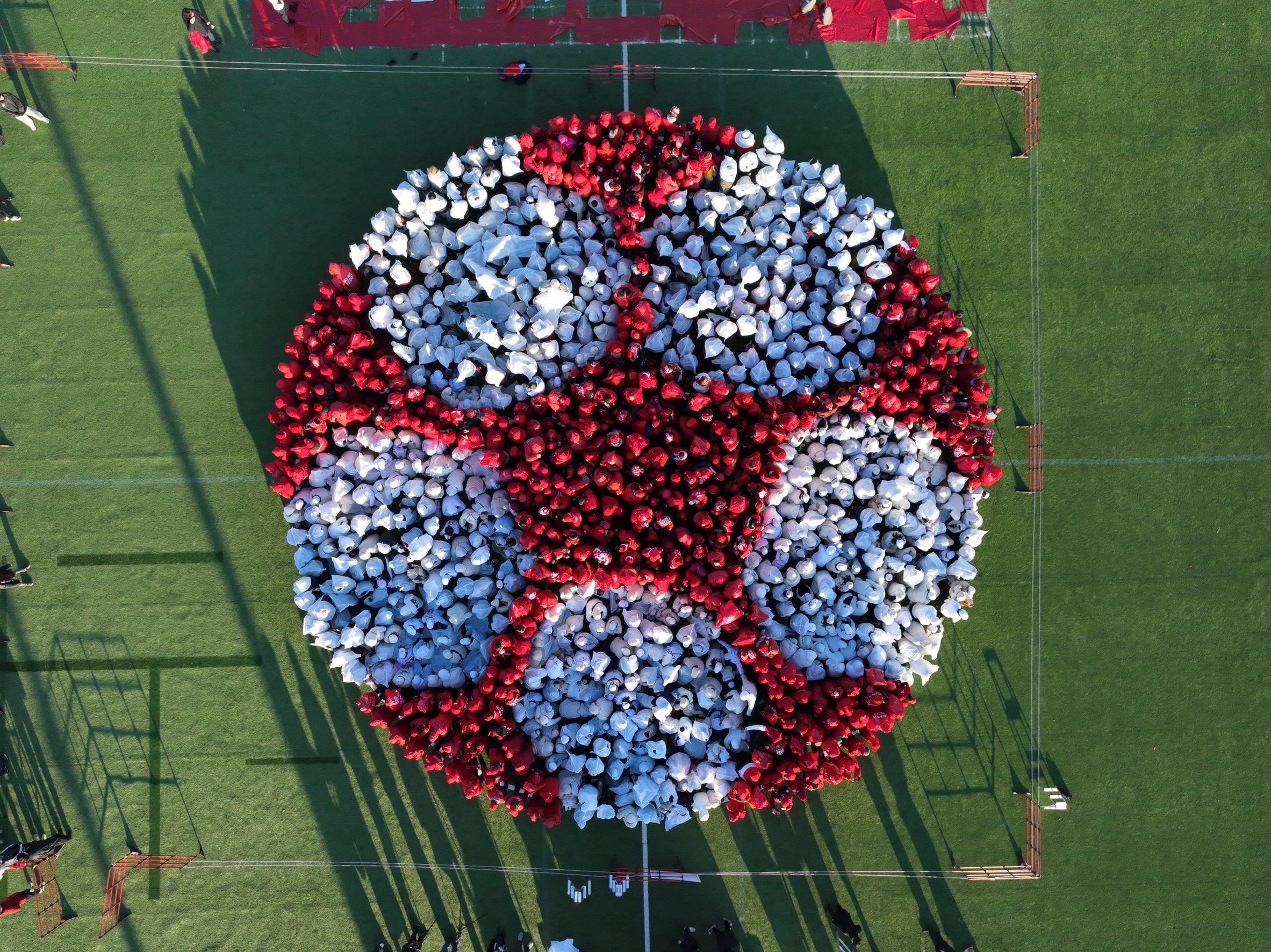 浦和レッズランド20周年記念イベント　みんなで挑んだギネス世界記録を空から記録